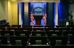 FIGUERAS The White House press briefing room. Photo Ken Cedeno